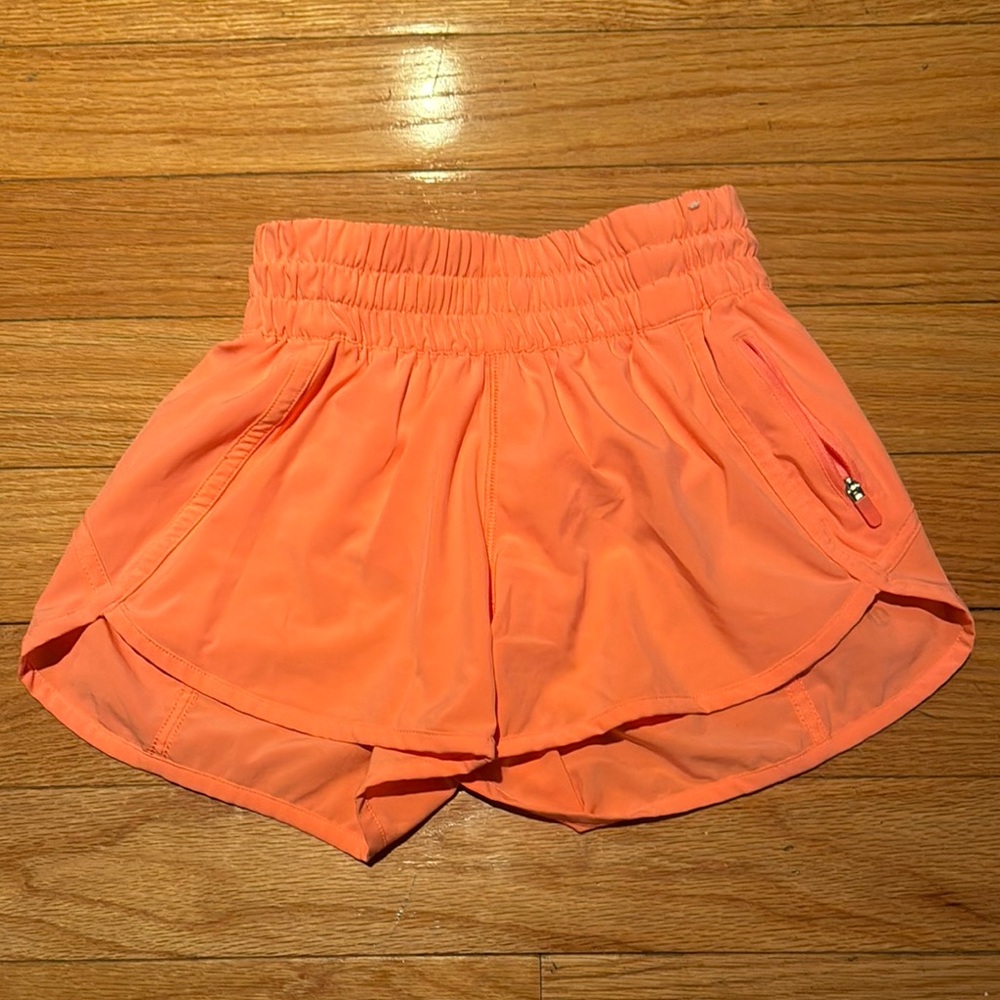 Lululemon Athletica Orange Athletic Shorts Lightweight Breathable Design